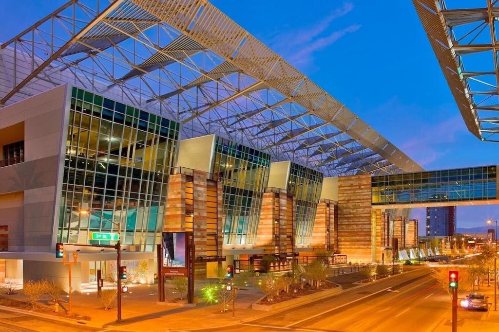 Apartamento Heart Of Downtown Highrise City Views Phoenix Exterior foto